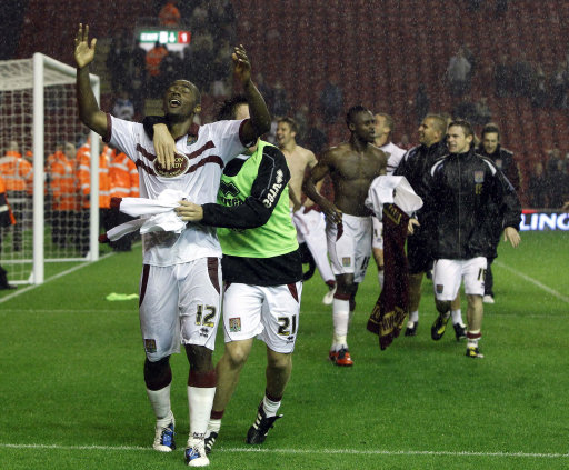 空中技巧 空中技巧