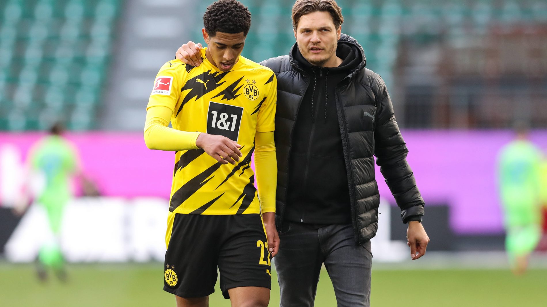 团战走位更 团战走位更